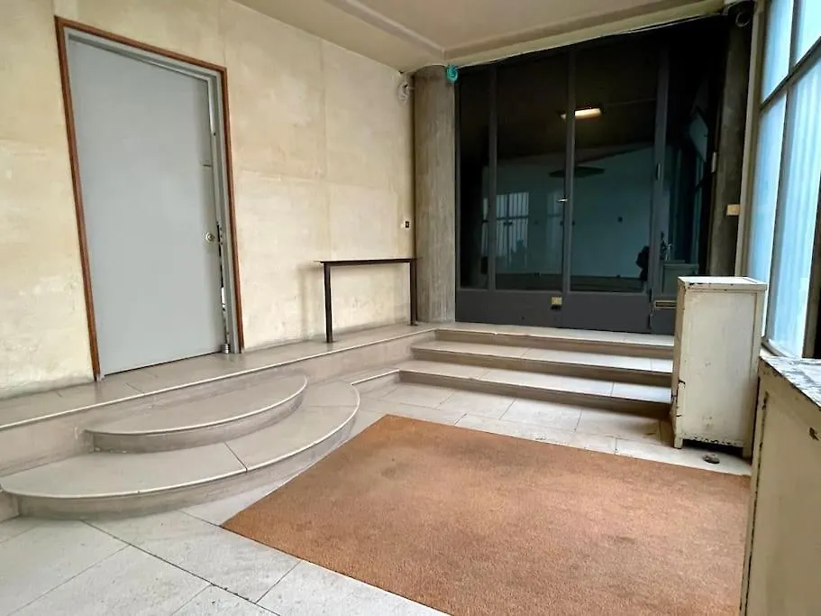Pavillon D'auguste Perret *